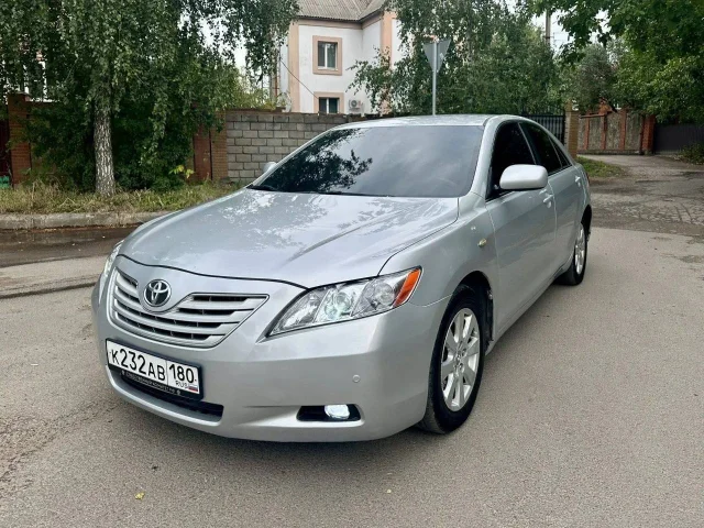 Фото: Toyota Camry 3.5 V6, 2007 🚗
