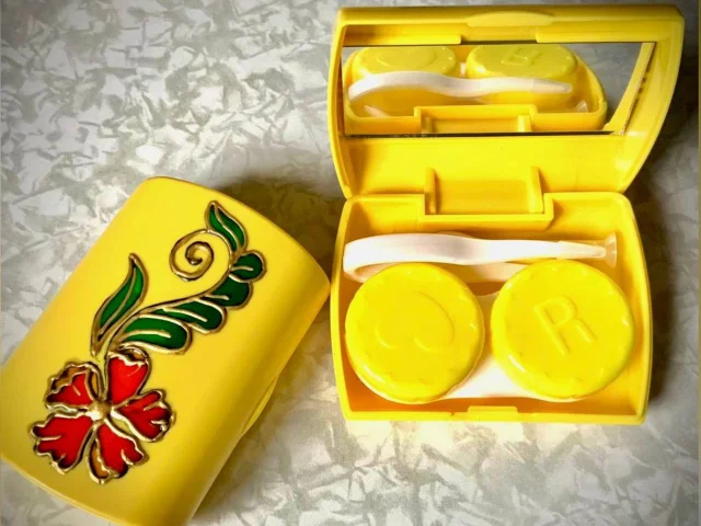Фото: 🎁 Подарочный набор для контактных линз в футляре с зеркалом.  Новый, в упаковке. 