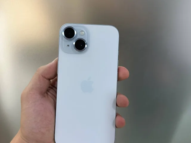Фото: iPhone 15 128GB