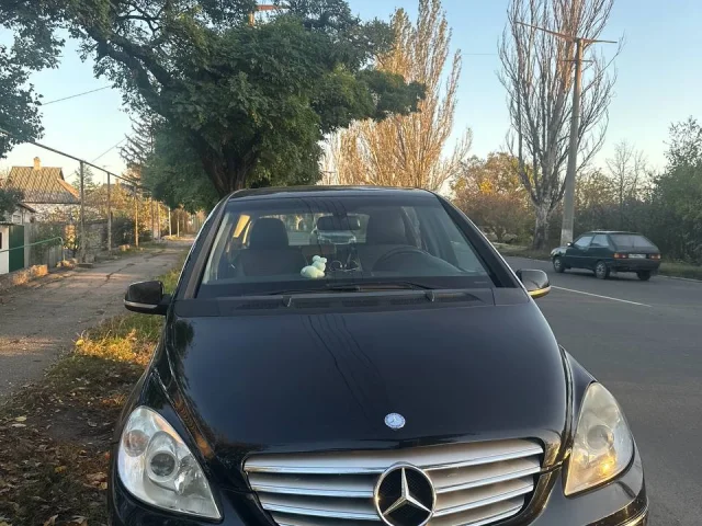 Фото: Mercedes b200 turbo 2007г
