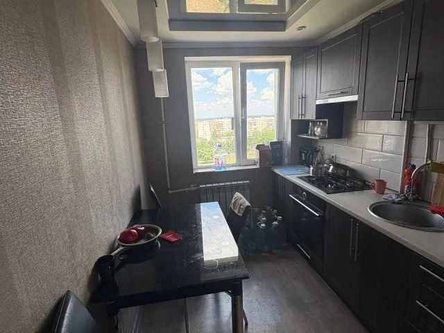 Фото: Продажа 3х комн.квартиры в Центральном районе Мариуполя,р-к Космос