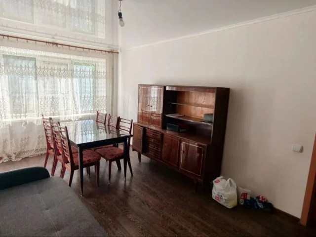 Фото: Продам 3 комнатную квартиру в Луганске на Годуванцева