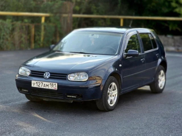 Фото: Марка автомобиля: Volkswagen Golf 4