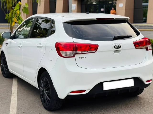 Фото: Продается Kia Rio III хэтчбек 2015 года!