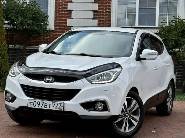 Фото: Продам HYUNDAI IX 35 2014 года Рестайлинг с мотором 2.0 бензин на классическом автомате с пробегом 153.000 км в пред мак