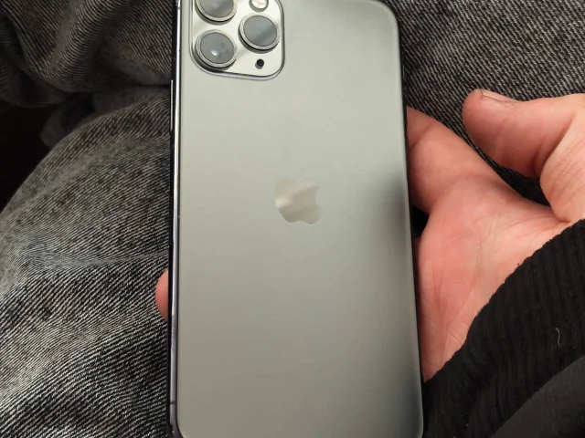 Фото: Продам айфон 11 про 256gb