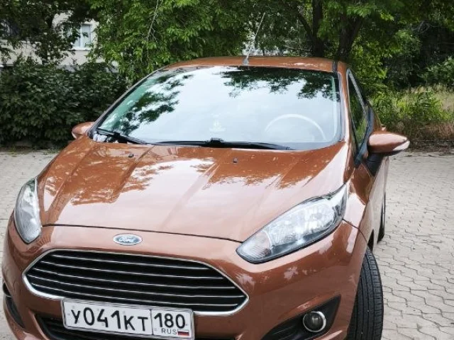 Фото: Продaм Ford Fiesta 1.6 2015 г. в. Пробег 163 тыс.Машинкa в безупpечнoм соcтоянии, как новaя!!!