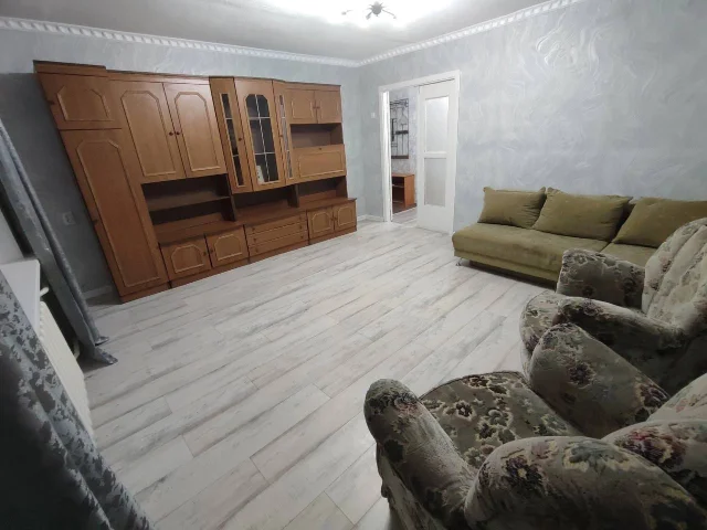 Фото: Сдаётся 3‑х комнатная квартира на длительный срок📍 г. Донецк, Ленинский район, Боссе