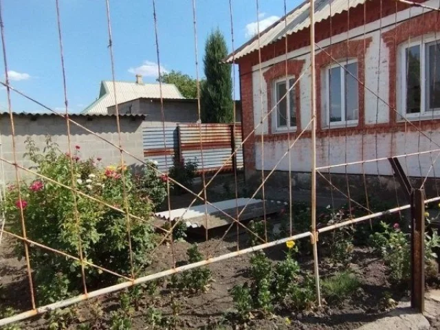 Фото: Продажа дома 70 кв.м пгт Александровка
