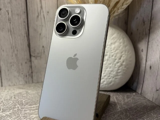 Фото: iPhone 16 Pro, 128 ГБ