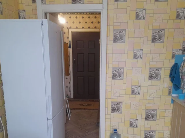 Фото: Сдается однокомнатная квартира в Ворошиловском районе по проспекту Мира (пересечение с Артема). Площадь квартиры: 34 м².