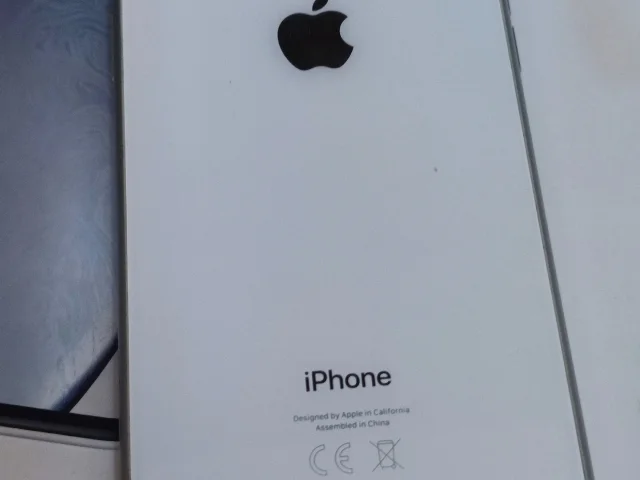Фото: Apple Iphone XR