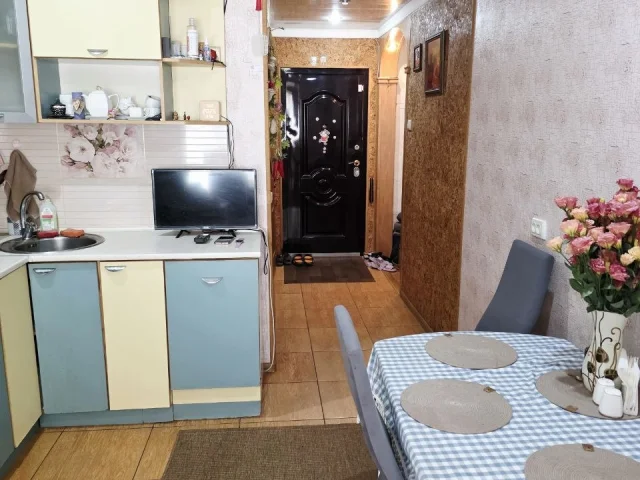 Фото: 🏘 Сдам свою двухкомнатную квартиру 💞на длительный срок местным гражданским, желательно семейным и опрятным людям, без жи