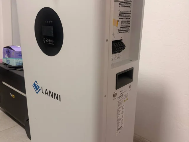 Фото: 🪫💡🔌 В наличии в Каланчаке зарядные станции два в одном (инвертор + аккумулятор) 150тыс руб! 8квт,15квт,30квт,45квт
