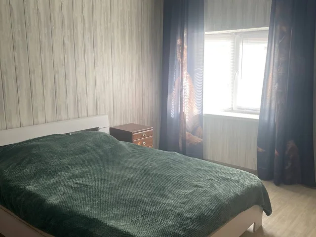 Фото: Продам жилой 3 эт. дом в дачном кооперативе, ориентир село Первомайское Володарского района (20 км до Мариуполя), общей 