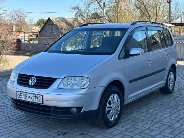 Фото: Продам Volkswagen touran 1.6 бензин