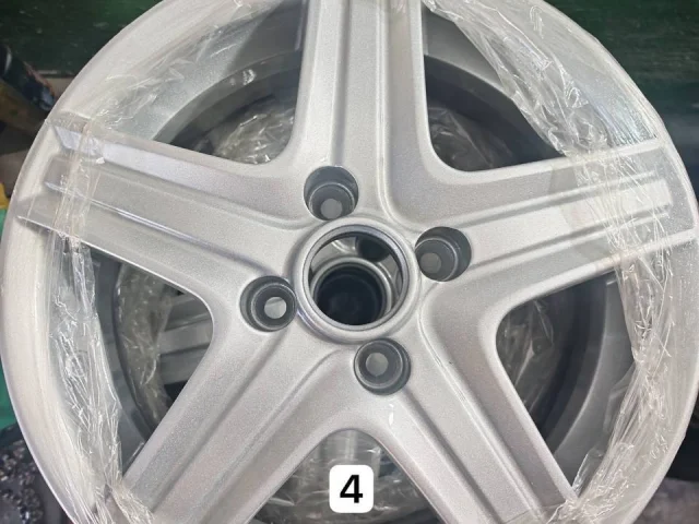 Фото: 4. Диски в состоянии новых! R14 498 цена