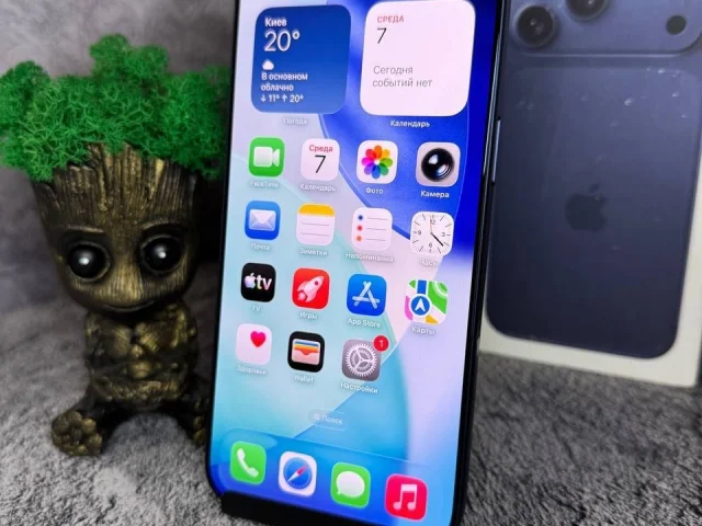 Фото: Продам iPhone 17 Pro Max 256gb sim+esim