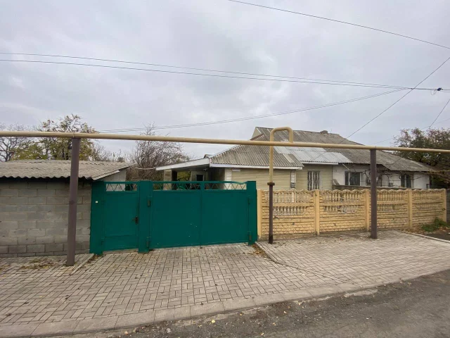Фото: Продаётся дом в Кировском районе Донецка!