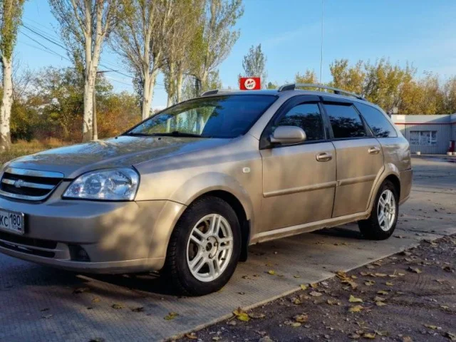 Фото: Продам Chevrolet Лачети 2007 года мотор 1.6  работает хорошо, мало не берет, коробка механика, пробег 237 тыс км,машина