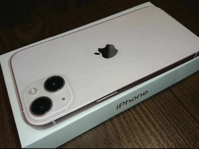 Фото: Продам iPhone 13/128gb