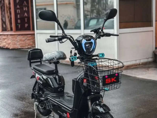 Фото: Продам новый электровелосипед Сянчу SK-8. 500w, 16 колеса, 12а литиевая батарея, сигнализация, бесключевой доступ, держа