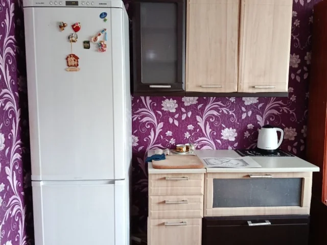 Фото: Аренда!!! Сдается 1к.квартира на 3 этаже  в  общежитии, 17,5 м.кв.в хорошем состоянии, по ул.Гонды ( ор-р бывший райиспо