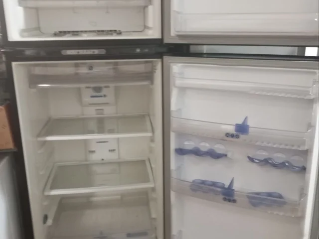 Фото: Продам холодильник вирпул но фрост сухой заморозки цвет тёмно серый графит 25000 руб с доставкой и гарантией ширина нест