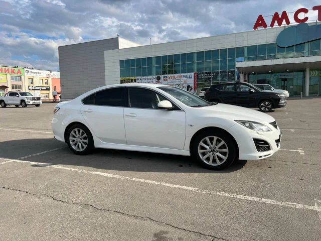 Фото: Mazda 6 GH 2012