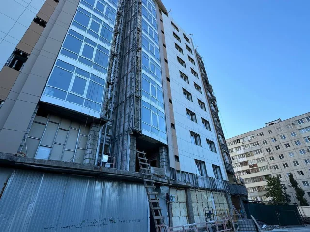 Фото: Сдается в аренду помещение 267 кВ м в центре города Мариуполь. 🏙