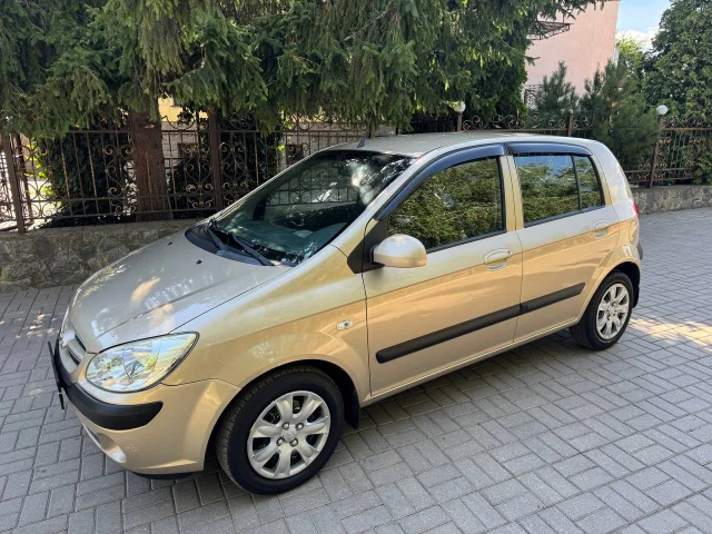 Фото: Продам Hyundai Getz 2008,рестайлинг,1.4,16V,97 сил,РОДНОЙ ПРОБЕГ 89 т.км,кузов в родном окрасе,кроме двух задних арок,вс