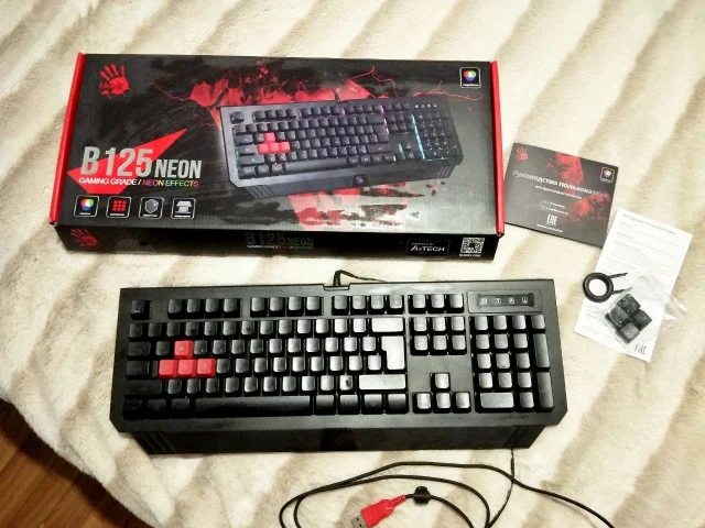 Фото: Продам игровую клавиатуру Bloody 125b neon за ненадобностью! Полностью рабочая и в идеальном состоянии. Стоимость 1500 р