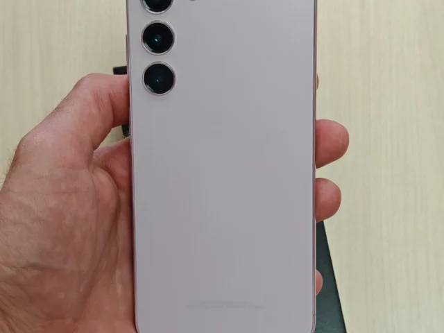Фото: 📲 Продаю Samsung S23 Plus (8/256) в отличном заводском состоянии