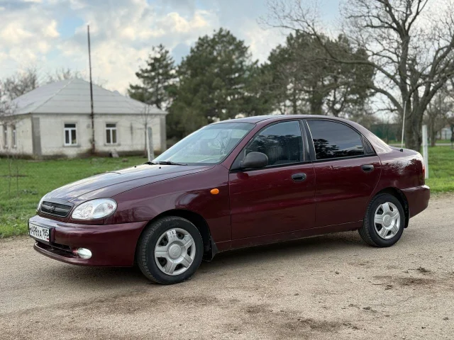 Фото: Chevrolet Lanos 2008 SX