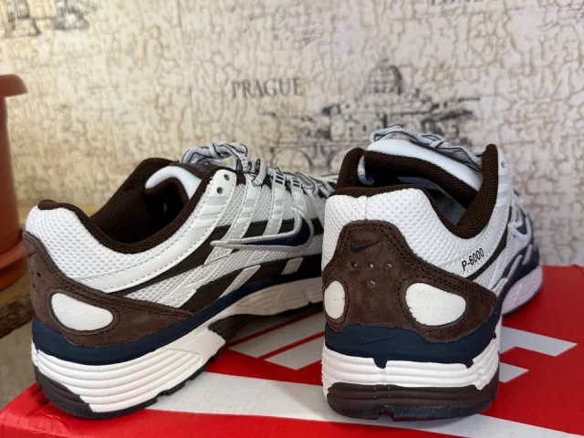 Фото: Кроссовки Nike P-6000