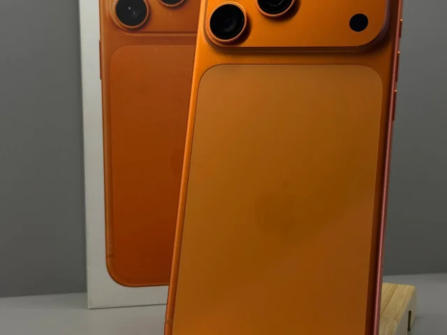 Фото: Продам 📱 iPhone 17 Pro Max 256GB\ Cosmic Orange🧡 1Sim+eSim