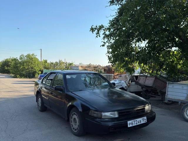 Фото: Продам Nissan Maxima 89-й год на уверенном ходу цена 100 000 руб. находится в Рыково Генического района мотор не дымит к