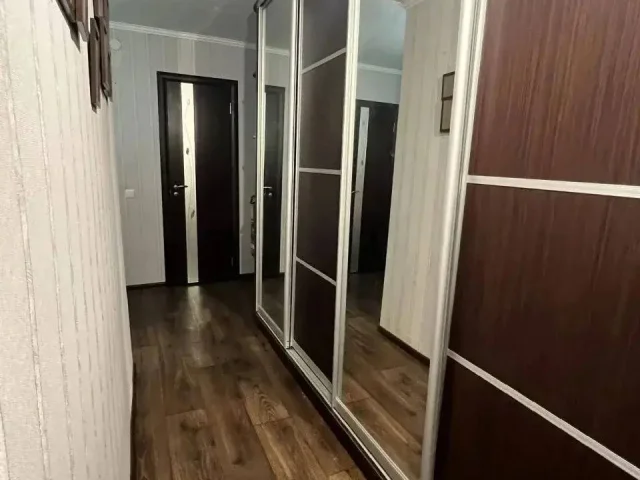 Фото: Сдается 3-комнатная квартира в Калининском районе , МедИнститут 🏡