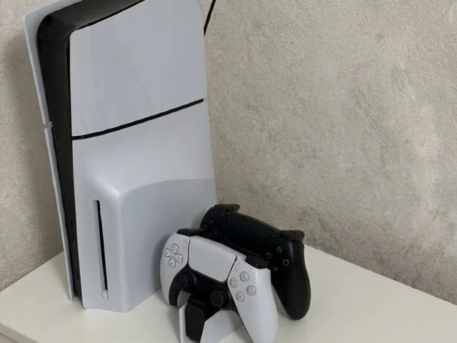 Фото: Продам PS 5 Slim 1 ТБ