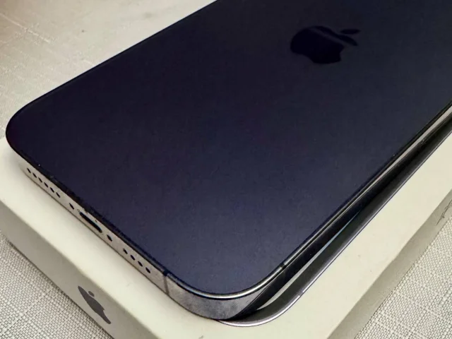 Фото: Продаю свой iPhone 14 Pro Max 128GB