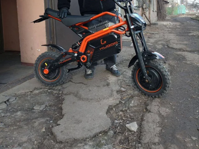 Фото: Продам kugoo r2