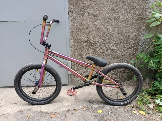 Фото: Продам трюковой велосипед (BMX) Tech Team. В хорошем состоянии