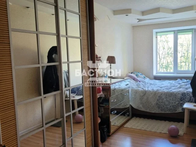 Фото: Продам 3 комнатную квартиру