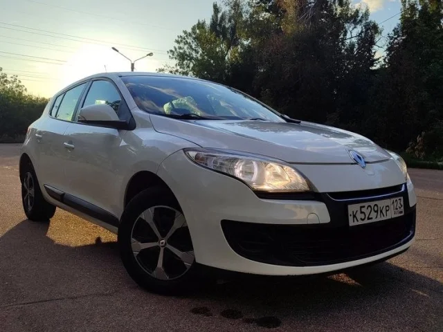 Фото: Продам Renault Megane в отличном состоянии за 640.000р. Автомобиль в эксплуатации с 2013 года, 1 владелец по ПТС, оригин