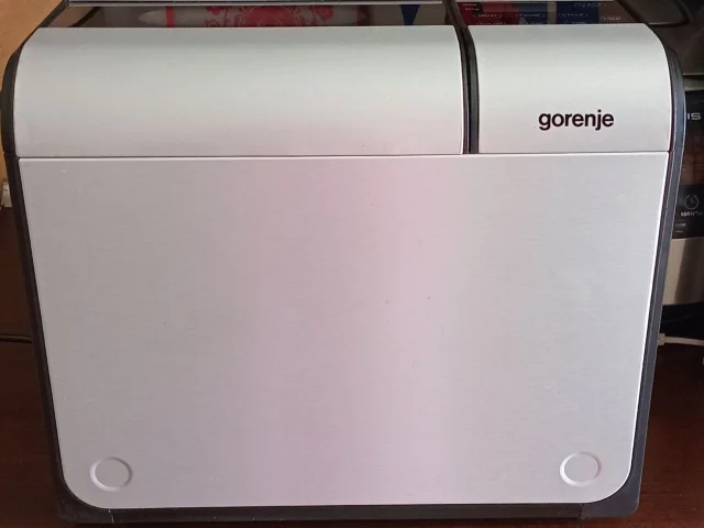 Фото: Продам: ХЛЕБОПЕЧКУ GORENJE, б/у.Работает отлично,не ломалась,не ремонтировалась. Отличное состояние, фирмы LG.Продаю из-