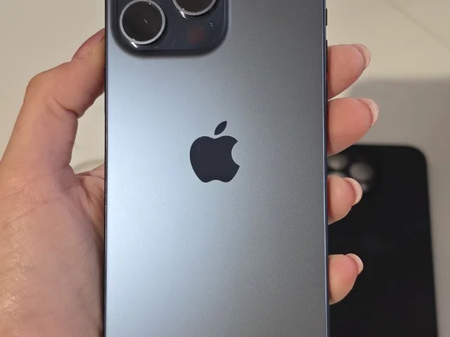 Фото: iPhone 15 Pro Max 256Gb Sim+eSim