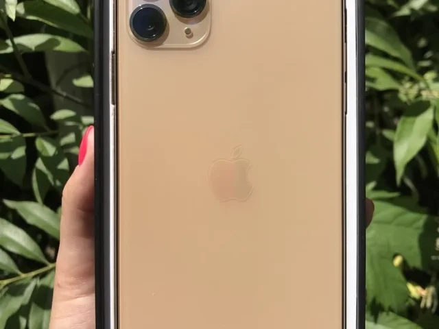 Фото: ‼️ПРОДАМ iPhone 11 Pro Max Gold 64GB sim+esim‼️