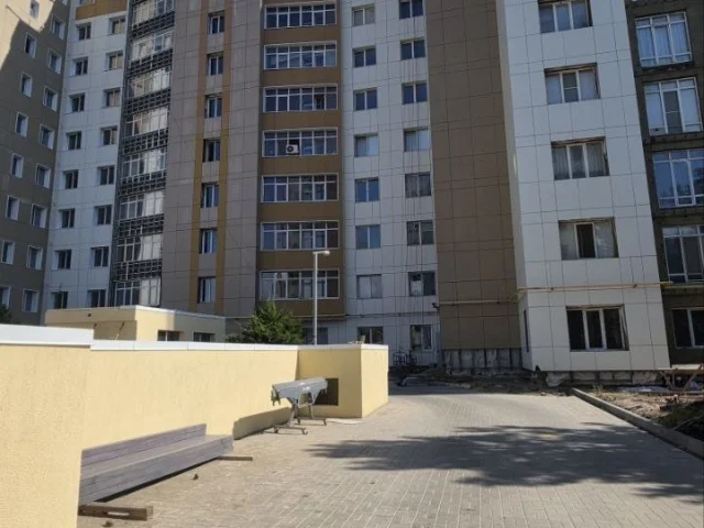 Фото: Продается элитная 4-комнатная квартира