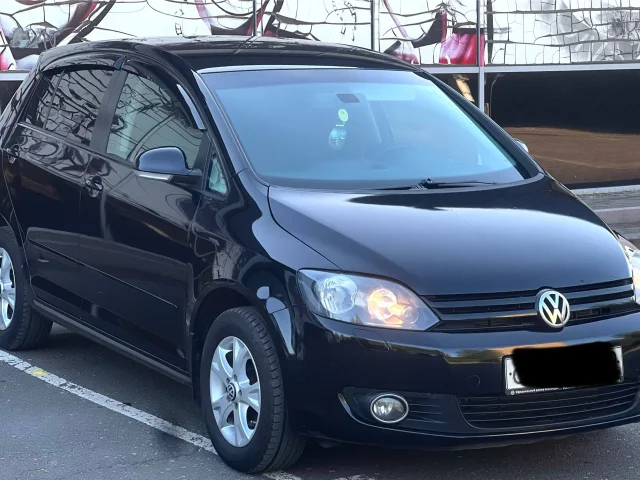 Фото: 🚗 Volkswagen Golf Plus