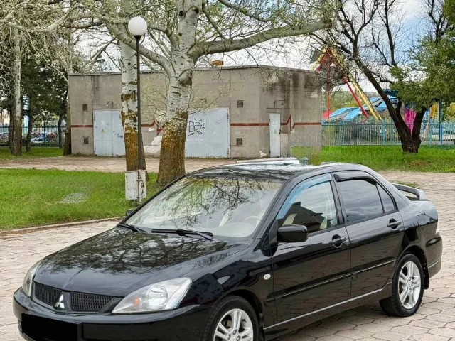 Фото: Продаю легендарный седан Mitsubishi Lancer 9 Рестайлинг, 2006 года на АКПП. Двигатель надежный 2.0 4G63, пробег 229.860 